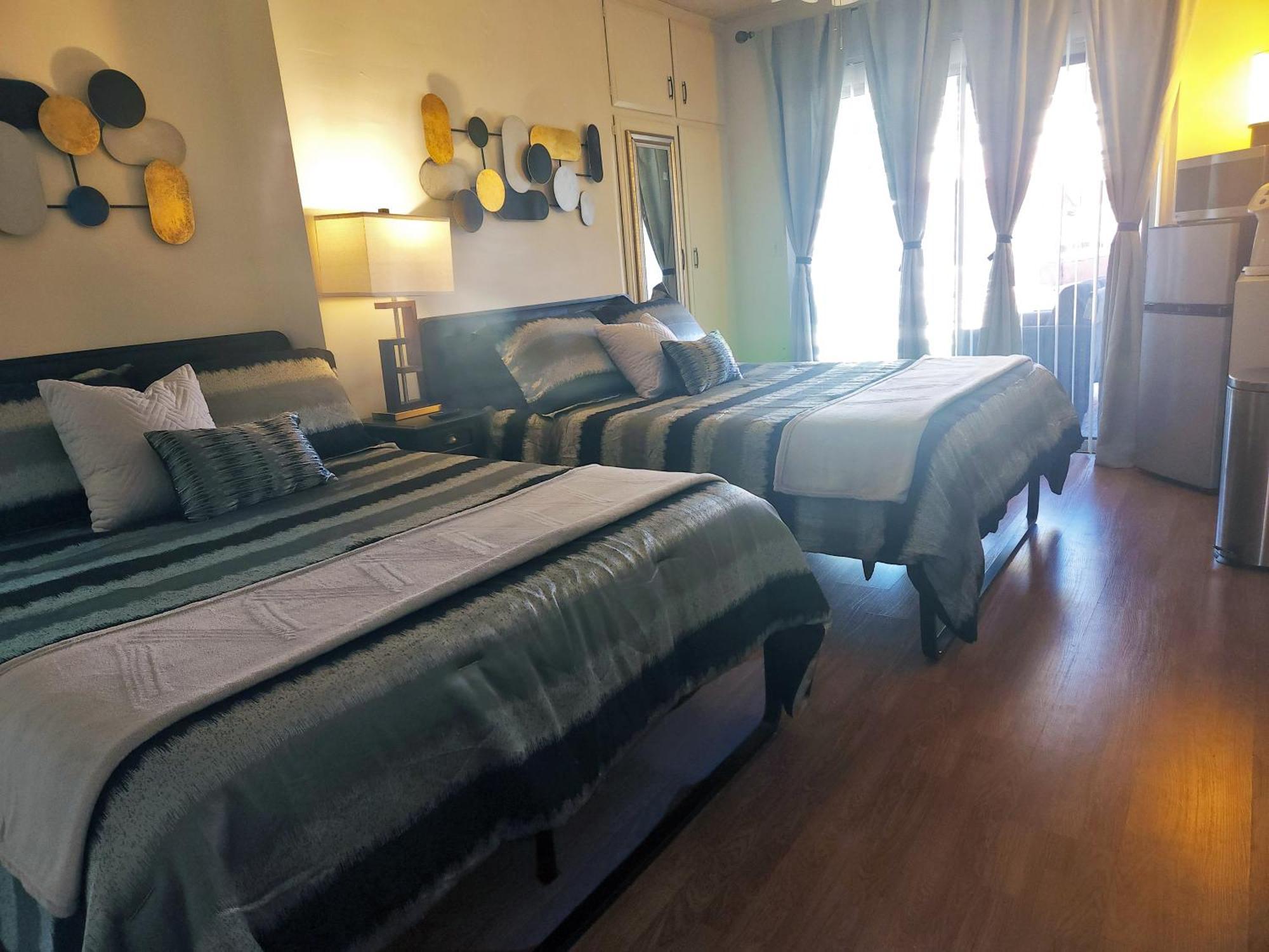The Hathaway Suites 로스앤젤레스 외부 사진